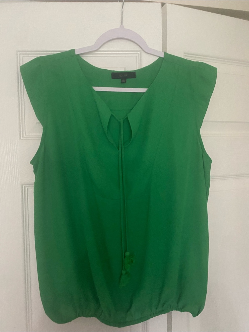 Women's Green Cap-Sleeve Tie-Neck Camisole